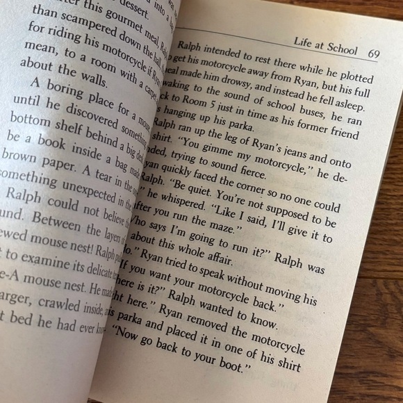 Ralph S. Mouse by: Beverly Cleary paperback book - Picture 2 of 3